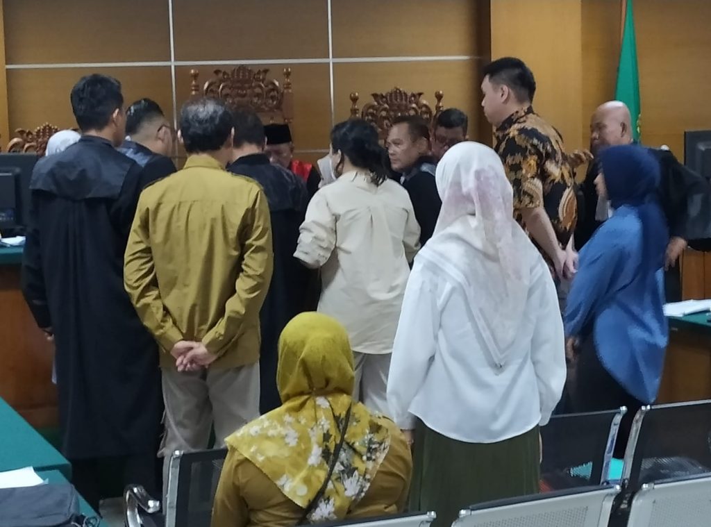 Sidang lanjutan perkara Apotik Gama di Pengadilan Negeri Serang dengan agenda mendengarkan keterangan saksi. Rabu (1/10/2025).